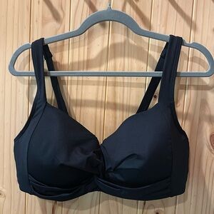 Women’s Plus Lands Ens Bikini Swim Top